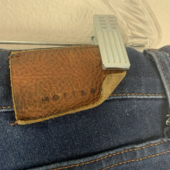 Mott & Bow Jeans‎ Mens 35x30 (Actual 35x27) Straight Broome Resin Stretch Denim - Picture 6 of 12